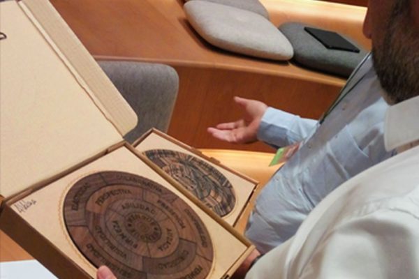 SUEZ Madera de líderes